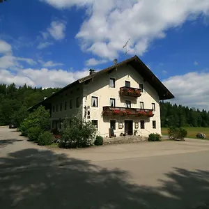 foglaljon itt